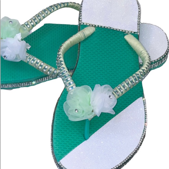 Old navy flip flops| Bridal Shoes| Beach Wedding| Mint Green Size 7-8| crystals - Picture 10 of 16